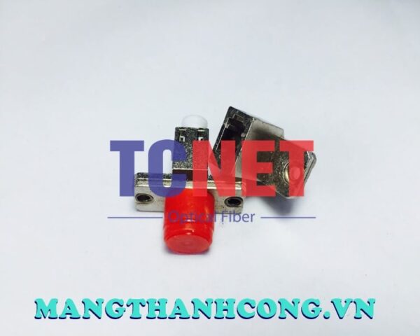 adapter fcfemale lcfemale singlemode simplex 4