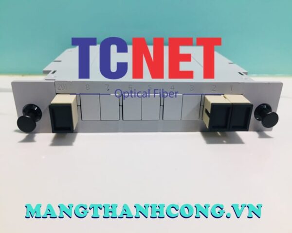 bo chia quang splitter box hop nhua 1×2 scpc multimode ra scpc multimode