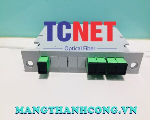 bo chia quang splitter box hop nhua 1×4 scapc ra scapc