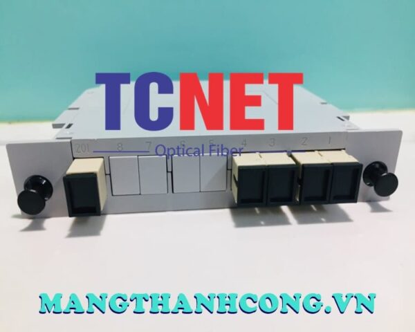 bo chia quang splitter box hop nhua 1×4 scpc multimode ra scpc multimode