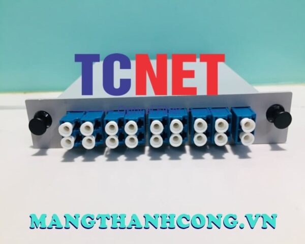 bo chia quang splitter box hop nhua 1×8 lcupc ra lcupc
