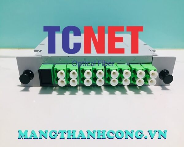 bo chia quang splitter box hop nhua 1×8 scapc ra lcapc duplex 1