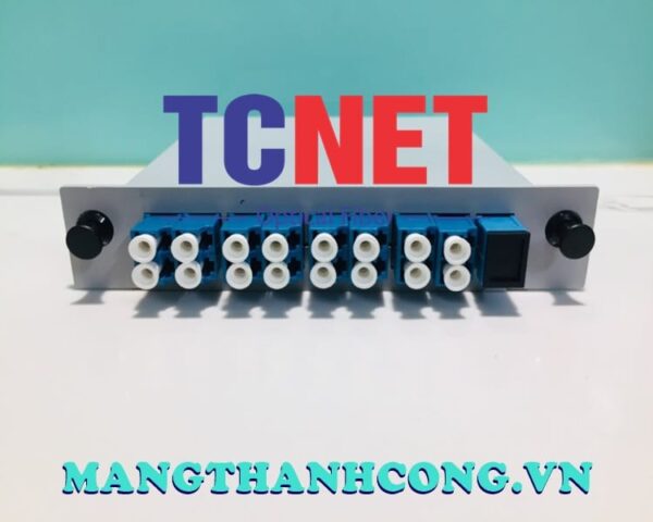 bo chia quang splitter box hop nhua 1×8 scupc ra lcupc duplex 1