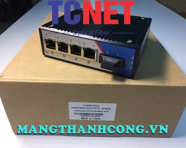 bo chuyen doi cong nghiep wintop yt rs205 1f4t bo chuyen doi quang dien 4 cong 10100base tx 1 cong quang 100base fx single modesc20km gan din nguon dc1875v 3