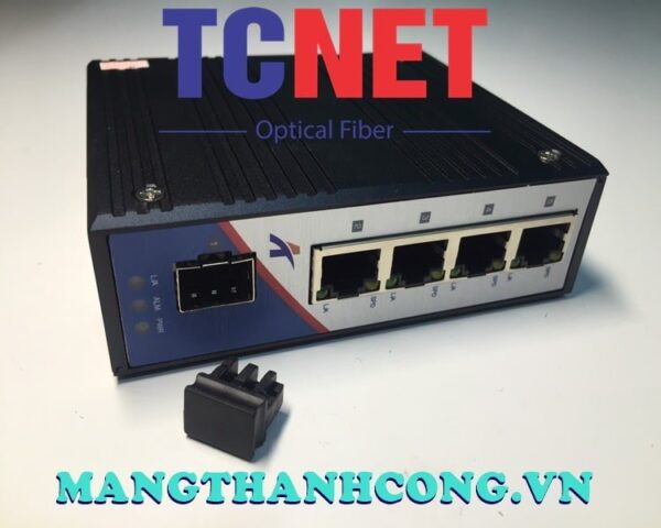 bo chuyen doi cong nghiep wintop yt rs205 1gf4gt bo chuyen doi quang dien 4 cong 101001000base tx 1 cong quang 1000base xsfp gan din nguon dc960v 11