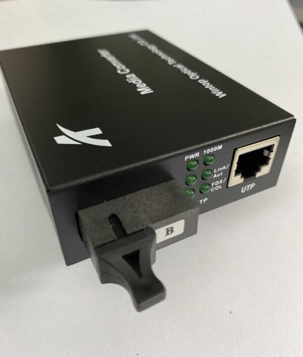bo chuyen doi quang dien wintop yt 8110gsb 11 80b as bo chuyen doi quang dien 1 cong 101001000 gigabit ethernet 1 soi quang chuan b 12