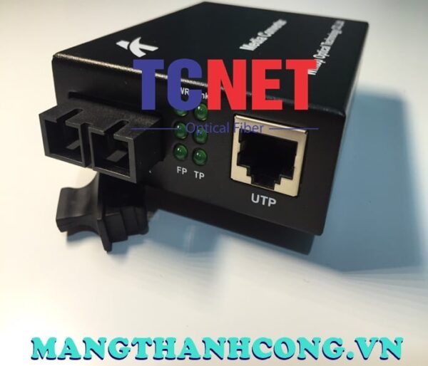 bo chuyen doi quang dien wintop yt 8110ma 11 2 bo chuyen doi quang dien 1 cong 10100mbps fast ethernet 2 soi quang 4