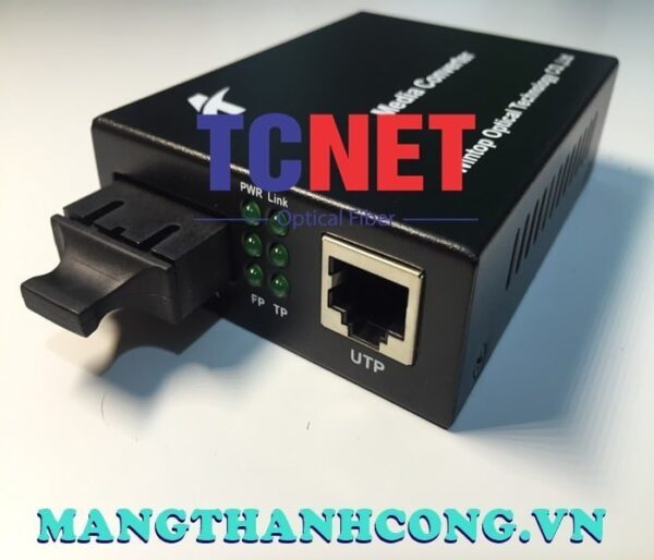 bo chuyen doi quang dien wintop yt 8110ma 11 2 bo chuyen doi quang dien 1 cong 10100mbps fast ethernet 2 soi quang 6