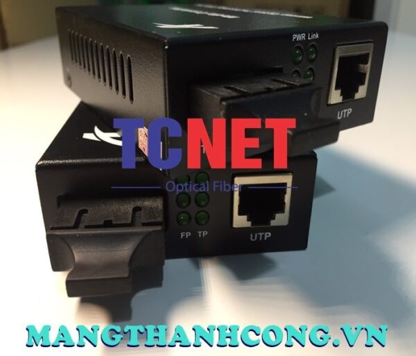 bo chuyen doi quang dien wintop yt 8110sa 11 20 bo chuyen doi quang dien 1 cong 10100mbps fast ethernet 2 soi quang 11