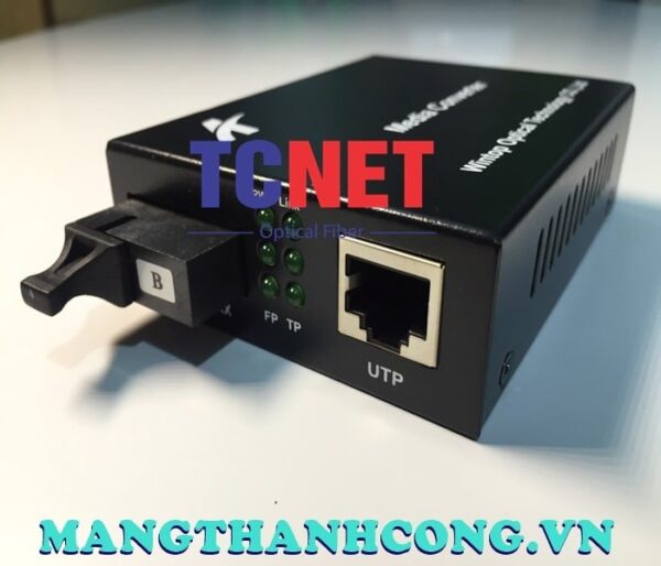 bo chuyen doi quang dien wintop yt 8110sb 11 20b bo chuyen doi quang dien 1 cong 10100mbps fast ethernet 1 soi quang chuan b 10
