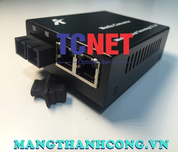 bo chuyen doi quang dien wintop yt 8112sa 100 bo chuyen doi quang dien 2 cong 10100mbps fast ethernet 2 soi quang 1
