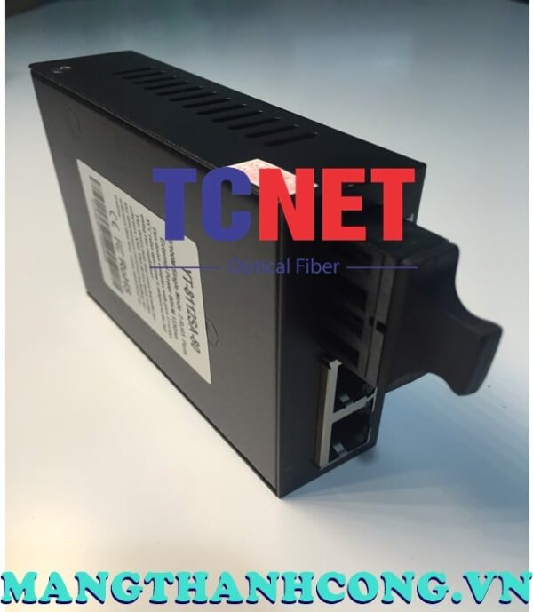 bo chuyen doi quang dien wintop yt 8112sa 80 bo chuyen doi quang dien 2 cong 10100mbps fast ethernet 2 soi quang 5
