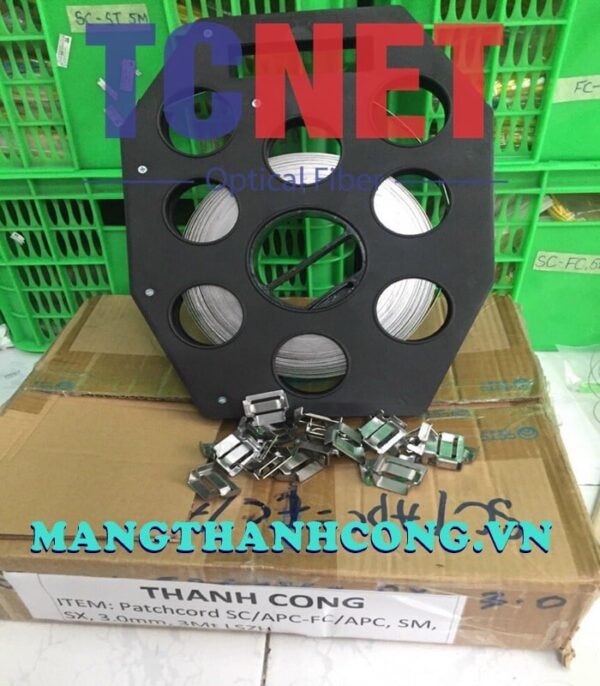 cuon day dai inox 20 x 0.4 x 50 treo tru ngoai troi 3