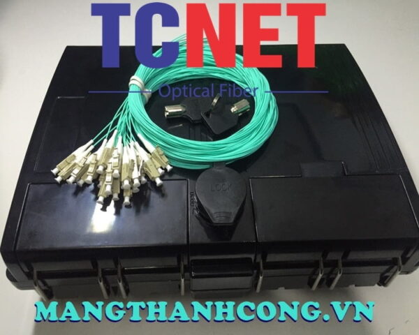 hop phoi quang 16fo ftth lc duplex om3 mau den nhua ngoai troi 3