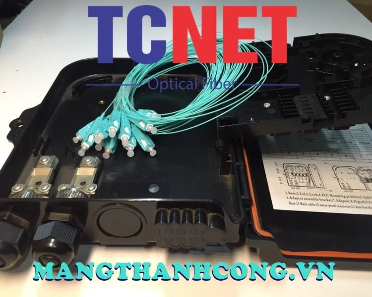 Hộp phối quang 8FO FTTH SC OM3 Màu Đen nhựa ngoài trời 6 Hộp phối quang 8FO FTTH SC OM3 Màu Đen nhựa ngoài trời