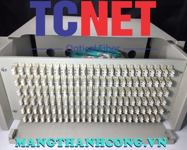 hop phoi quang odf 144fo khay truot gan rack 19 lcpc om3