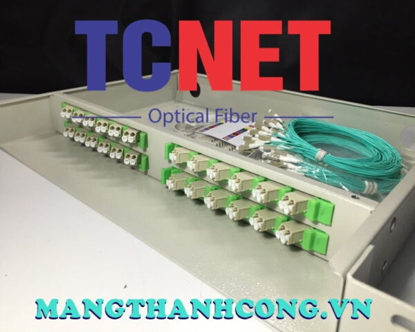 hop phoi quang odf 24fo khay co dinh gan rack 19 lc duplex om6