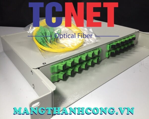 hop phoi quang odf 24fo khay co dinh gan rack 19 scapc sm 5