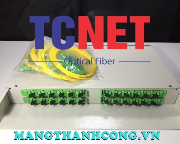 hop phoi quang odf 24fo khay co dinh gan rack 19 scapc sm 6