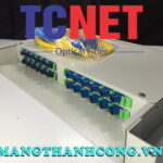 hop phoi quang odf 24fo khay co dinh gan rack 19 scupc sm 7