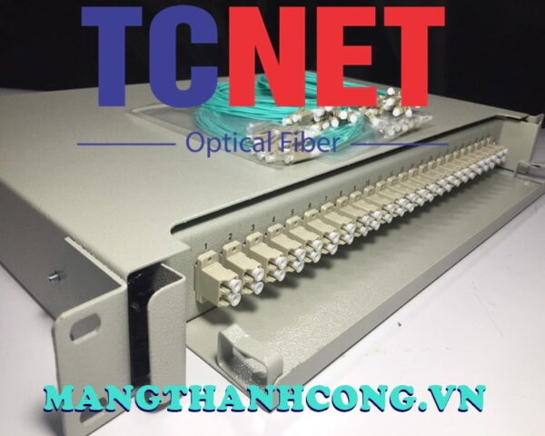 hop phoi quang odf 24fo khay truot gan rack 19 lc duplex om12