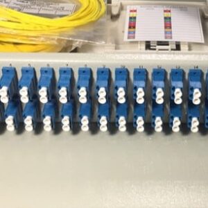 Hộp phối quang ODF 32FO Khay Cố Định Gắn Rack 19” LC/UPC Duplex SM