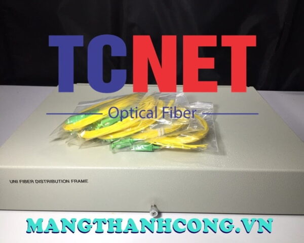 hop phoi quang odf 48fo khay co dinh gan rack 19 scapc sm 6