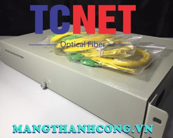 hop phoi quang odf 48fo khay co dinh gan rack 19 scapc sm 7