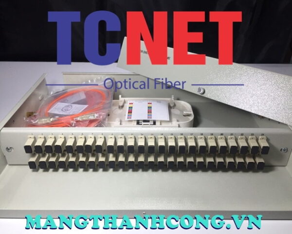 hop phoi quang odf 48fo khay co dinh gan rack 19 scpc mm