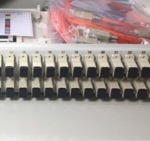 Hộp phối quang ODF 32FO Khay Cố Định Gắn Rack 19” SC/PC MM