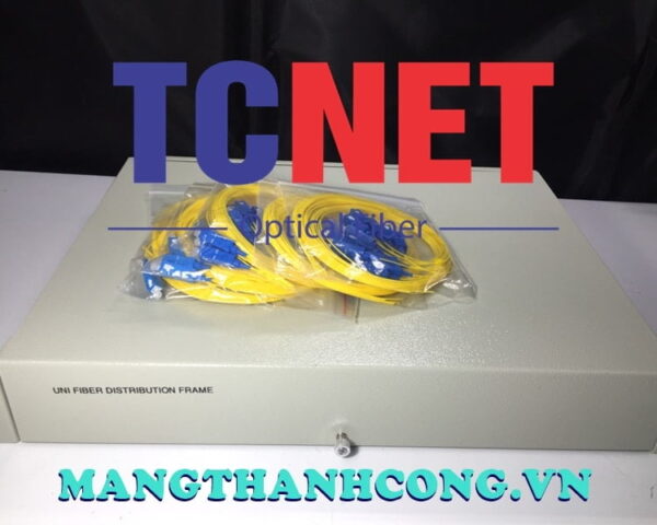 hop phoi quang odf 48fo khay co dinh gan rack 19 scupc sm 6