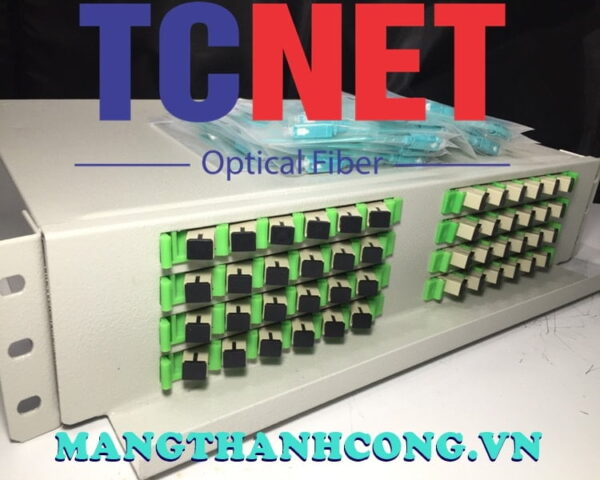 hop phoi quang odf 48fo khay truot gan rack 19 scpc om4