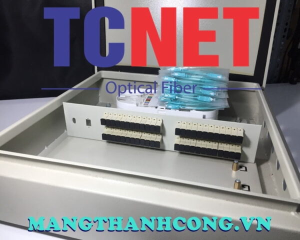 hop phoi quang odf 48fo ngoai troi scpc om8
