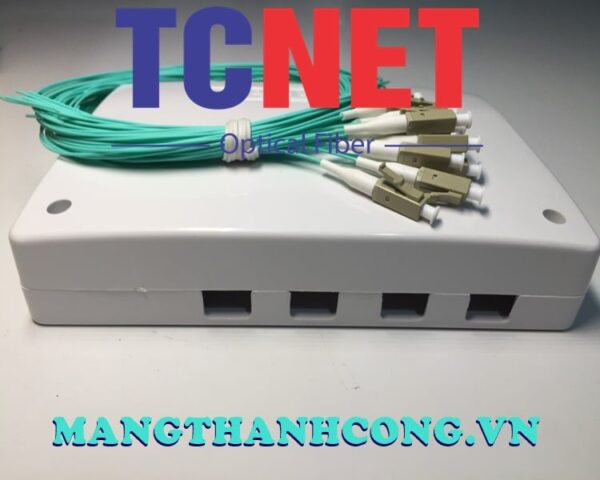 hop phoi quang odf 4fo ftth4 lc om3 duplex khay giua trang kem 1