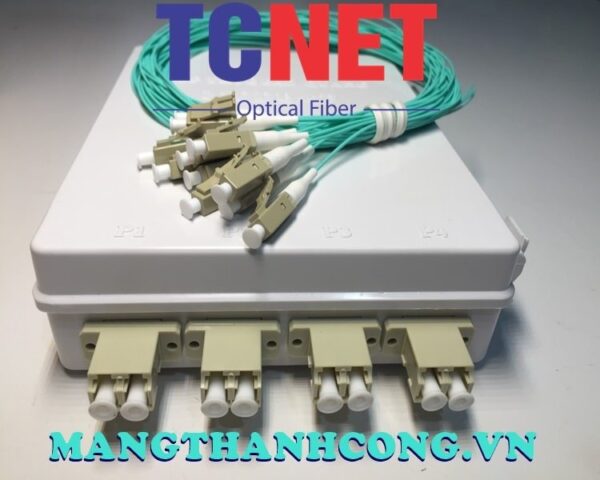 hop phoi quang odf 4fo ftth4 lc om4 duplex trang kem 3