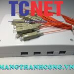 hop phoi quang odf 4fo ftth4 sc om2 simplex khay giua trang kem 1