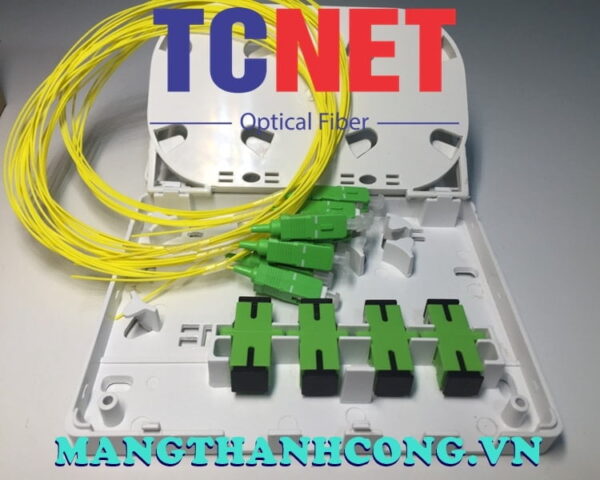 hop phoi quang odf 4fo ftth4 scapc simplex khay giua trang kem 1
