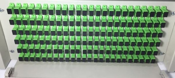 hop phoi quang odf 60fo khay truot gan rack 19 scapc 12 mau sm