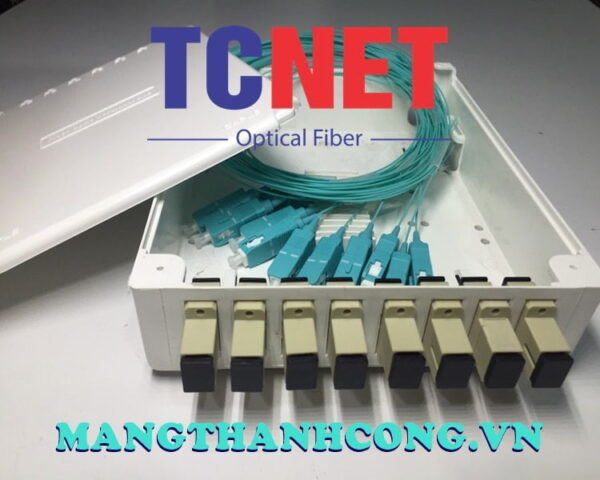hop phoi quang odf 8fo ftth8 sc om3 simplex trang kem 3