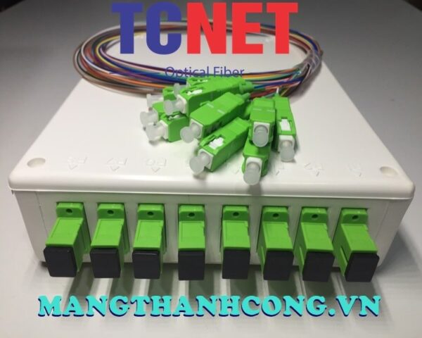 hop phoi quang odf 8fo ftth8 scapc 12 mau simplex trang kem 1
