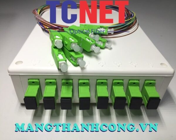 hop phoi quang odf 8fo ftth8 scapc 12 mau simplex trang kem 3