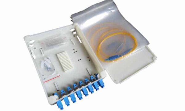 hop phoi quang odf 8fo ftth8 scupc simplex trang kem 4