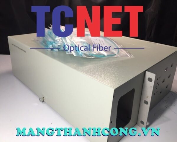 hop phoi quang odf 96fo khay co dinh gan rack 19 scpc om9