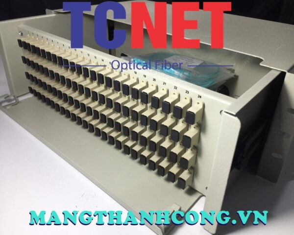 hop phoi quang odf 96fo khay truot gan rack 19 scpc om5