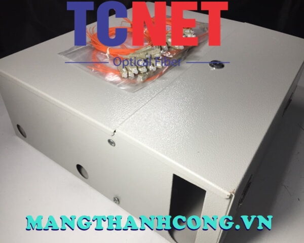 hop phoi quang odf 96fo trong nha treo tuong scpc mm 4