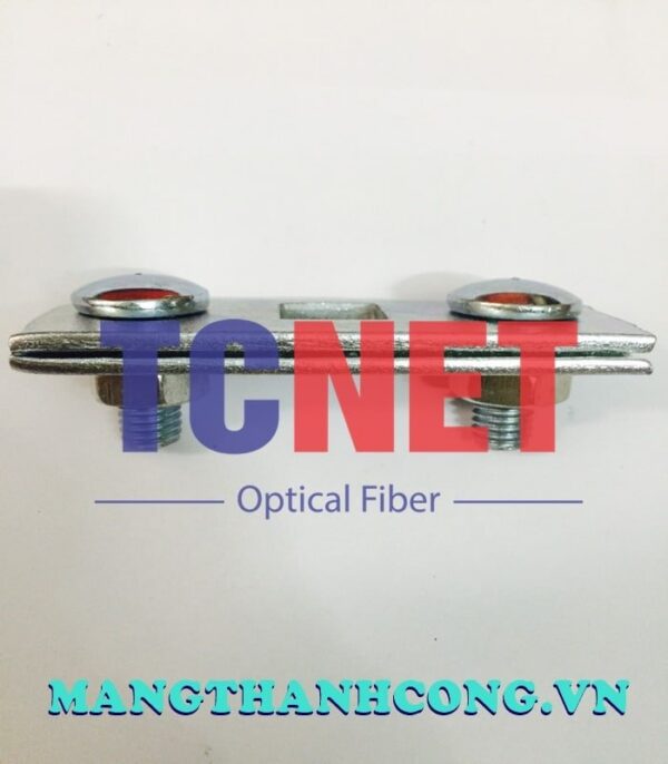 nep 2 ranh 3 lo d12 ma kem treo tru cap quang ngoai troi 1