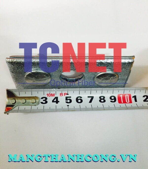 nep 2 ranh 3 lo d14x100 ma kem treo tru cap quang ngoai troi 1