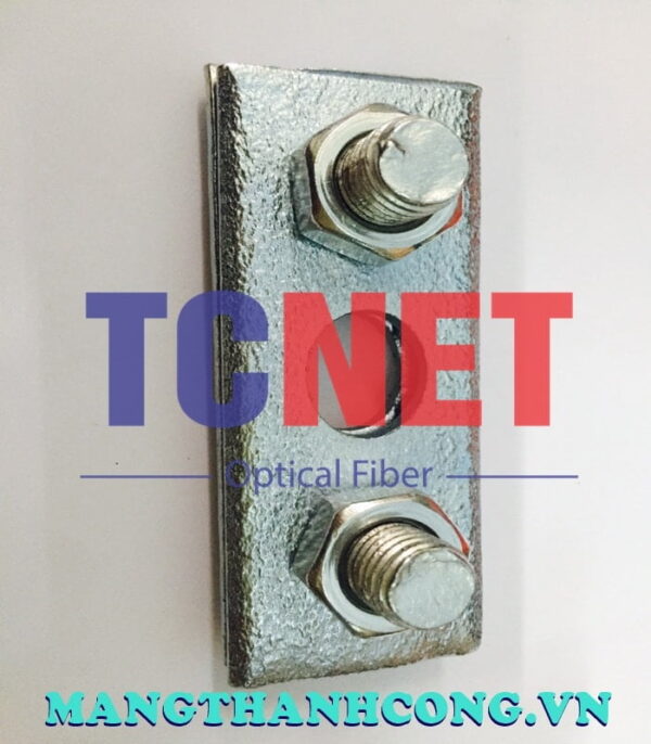 nep 2 ranh 3 lo d14x100 ma kem treo tru cap quang ngoai troi 4