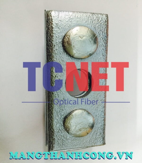 nep 2 ranh 3 lo d14x100 ma kem treo tru cap quang ngoai troi 5
