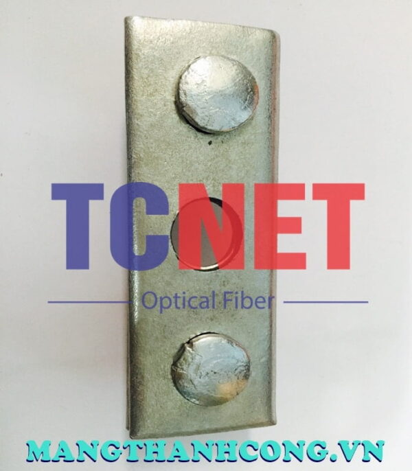 nep 2 ranh 3 lo d14x200 ma kem treo tru cap quang ngoai troi 4